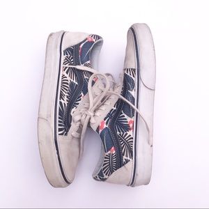 Hawaiian Style Beige and Navy Classic Vans